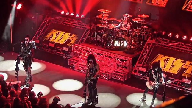 KISS Perform Destroyer Album Classic "Sweet Pain" For First Time In Over 20 Years; Video