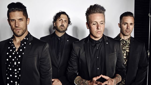 PAPA ROACH Announces 2018 North American Headline Tour With NOTHING MORE, ESCAPE THE FATE; Official Live Video For "Born For Greatness" Posted