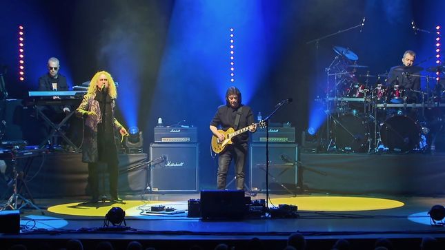 GENESIS Guitar Legend STEVE HACKETT Streaming "Eleventh Earl Of Mar" Video From Upcoming Live In Birmingham Release