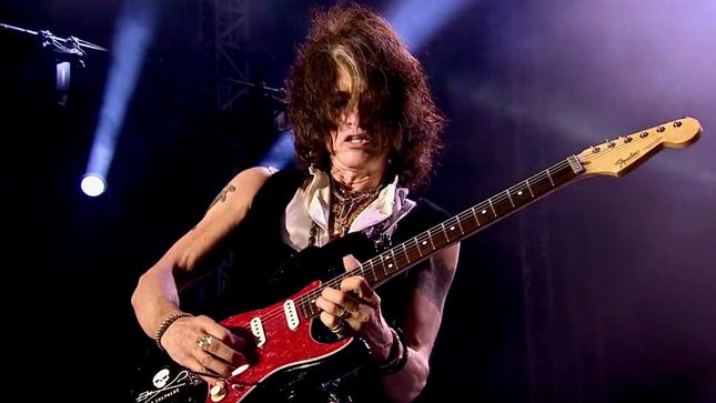 AEROSMITH Guitarist JOE PERRY Receives Shout-Out In Spider-Man: Into The Spider-Verse Trailer