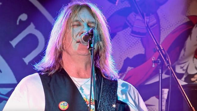 DEF LEPPARD Frontman JOE ELLIOTT To Film New Episode Of Speakeasy On May 18th; Tickets Available