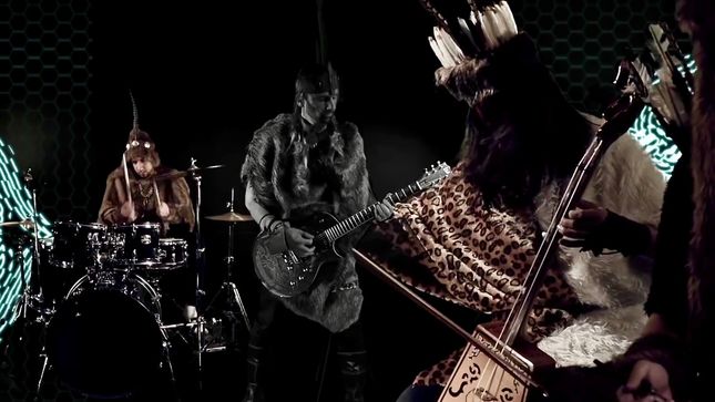 TENGGER CAVALRY Premier Official Music Video For "Cian Bi (Fight Your Darkness)"
