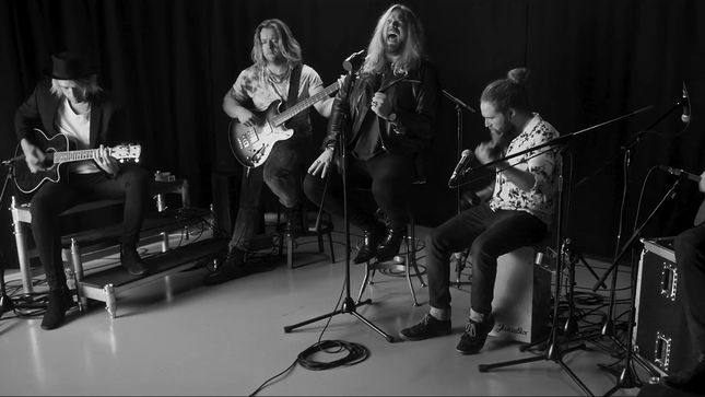 INGLORIOUS Perform "Making Me Pay" At YouTube Space London; Live Acoustic Video Streaming