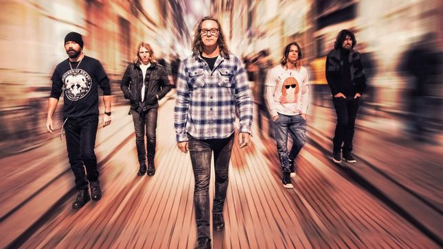 CANDLEBOX To Perform Benefit For ALICE COOPER's Solid Rock Foundation As Part Of 25th Anniversary