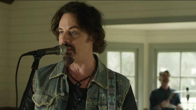 RICHIE KOTZEN Releases Video For New Song "The Damned"