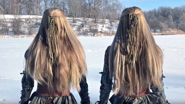 Harp Twins CAMILLE AND KENNERLY Cover LED ZEPPELIN's “Immigrant Song”; Video