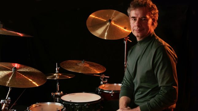 Original YES Drummer BILL BRUFORD – Rock Goes To College Deluxe CD/DVD Edition Now Available 