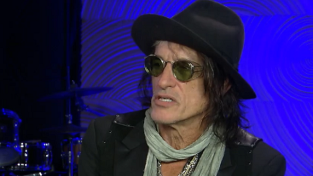 JOE PERRY Talks AEROSMITH - "Getting That Machine Going Can Be Really Hard"; Video Interview