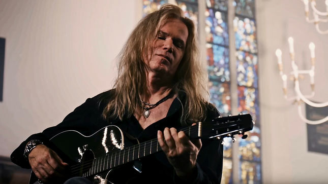 Former WHITESNAKE Guitarist ADRIAN VANDENBERG - "If You Listen To The New MOONKINGS Album, That's How Slip Of The Tongue Would Have Sounded If I Played The Guitars" 
