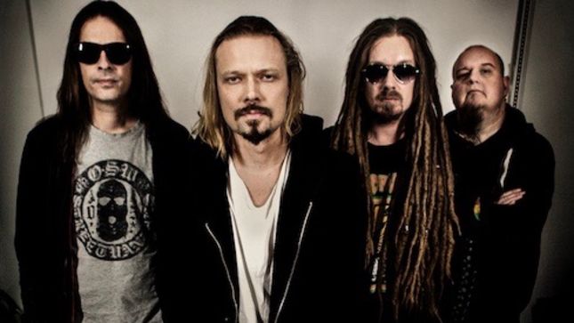 FLAT EARTH Featuring Former Members Of HIM, AMORPHIS Working On Debut Album; Video