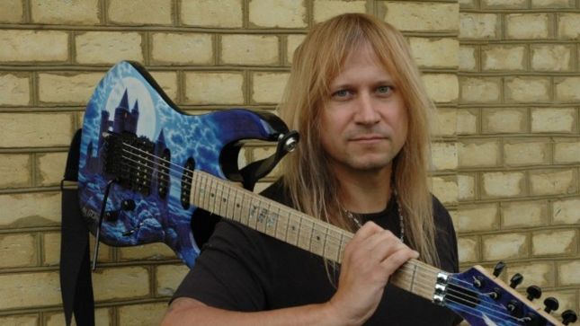 CHRIS CAFFERY Back In The Studio, Posts Live Demo Playthrough Of New Song "Upon The Knee"