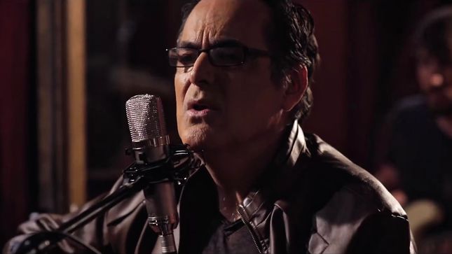 NEAL MORSE And NICK D'VIRGILIO - "Love Has Called My Name" Lyric Video Streaming