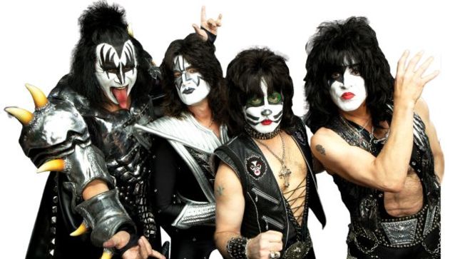 KISS Frontman PAUL STANLEY Explains "The End Of The Road" Trademark Application - "Everything Does End, In One Form Or Another"
