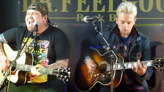 BLACK STONE CHERRY - Video Of New Song "Bad Habit" Performed Acoustically In France