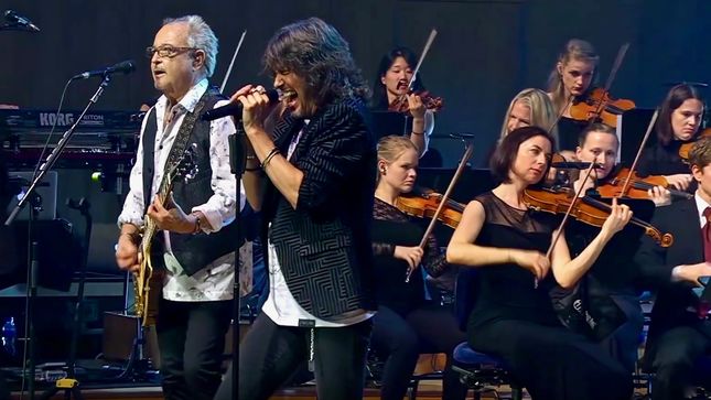 FOREIGNER Premier "Double Vision" Live Video From Upcoming Foreigner With The 21st Century Orchestra & Chorus Release