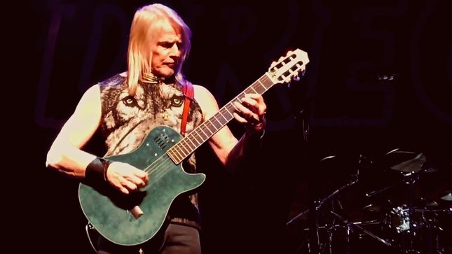 DEEP PURPLE / DIXIE DREGS Guitarist STEVE MORSE Offers Reward For Return Of Custom Built Guitar Stolen In Washington