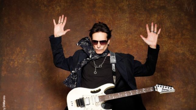 STEVE VAI Featured Live Guest On Holland’s NTR Radio Today