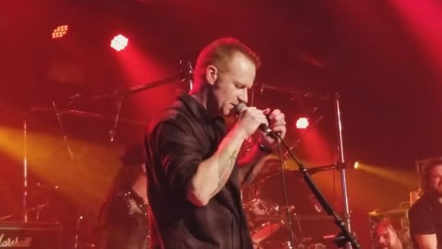 ICED EARTH – Former Singer MATT BARLOW Joins Band Onstage In Baltimore For “Watching Over Me”; Video