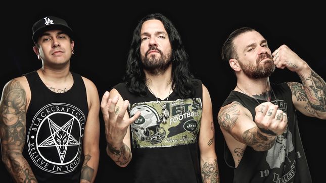 PRONG Frontman TOMMY VICTOR To Launch YouTube Series "Tommy Plays Prong, Retrospects Of Music And Life"; Video Trailers Streaming