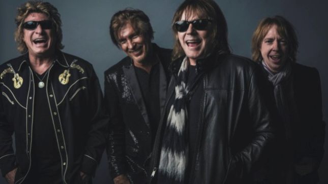 DOKKEN Bassist Jeff PILSON Talks Possibility Of New Studio Album With Original Band Line-Up - "The Demand Is Still There And Shows No Sign Of Letting Up"