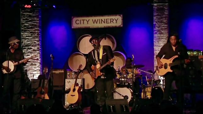 LIVING COLOUR Pay Tribute To PRINCE With "The Cross" Live Performance (Video)