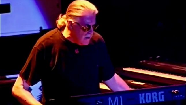 DEEP PURPLE - Rare Video Footage Surfaces From 1998, 1999 Concerts