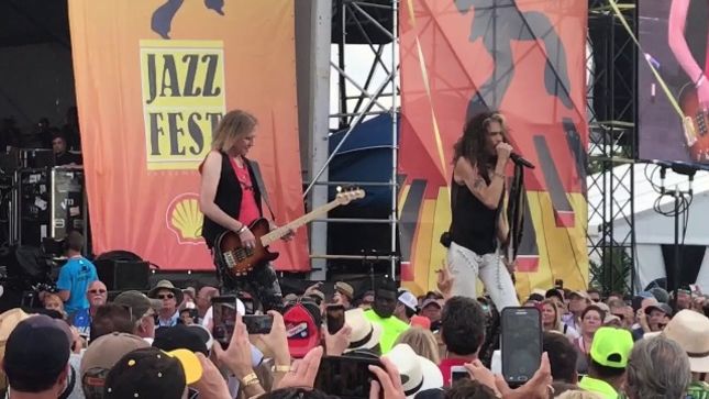 AEROSMITH Perform Live For First Time Since September 2017 At New Orleans Jazz & Heritage Festival (Video)