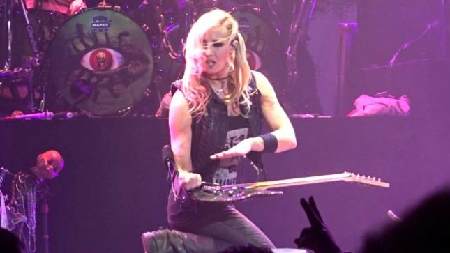 ALICE COOPER Guitarist NITA STRAUSS Shares Her #1 Tip For Improving Guitar Playing (Video)