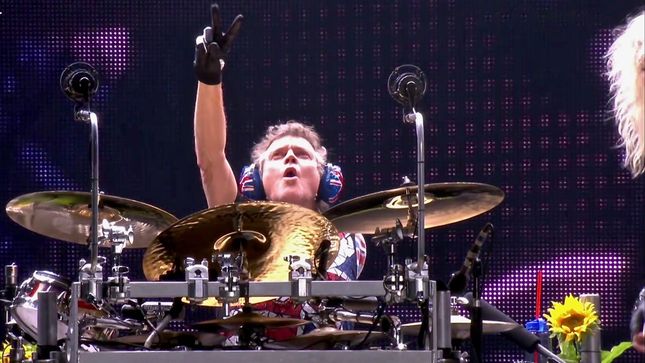 DEF LEPPARD Drummer RICK ALLEN - "It's Very Elusive To Play What I Would Call The Perfect Show"