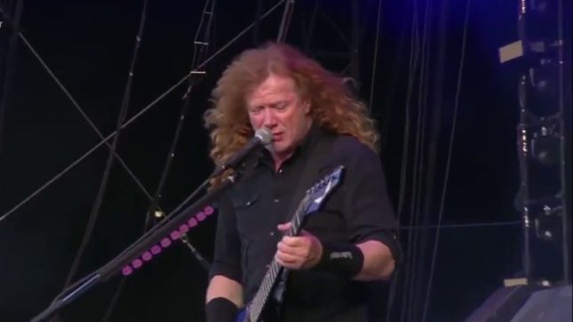 MEGADETH Perform "The Conjuring" Live For The First Time Since 2001; Fan-Filmed Video Posted
