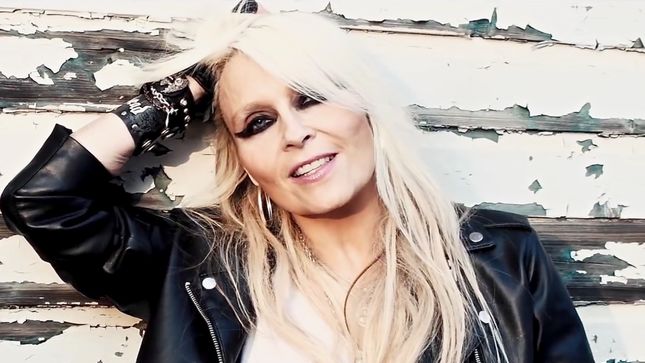 DORO - Forever Warriors, Forever United Track-By-Track Video: "Fight Through The Fire"