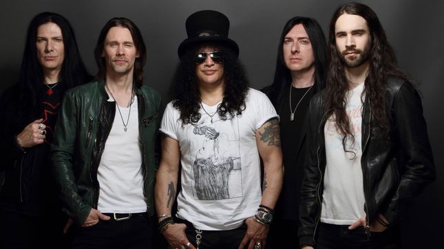SLASH Ft. MYLES KENNEDY AND THE CONSPIRATORS Streaming New "Driving Rain" Song