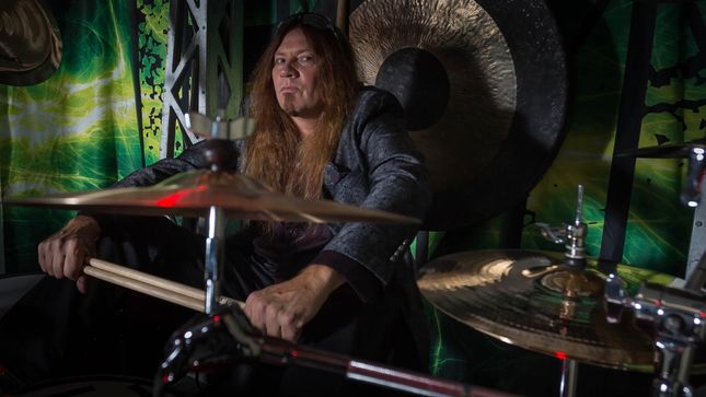 BLACK OAK ARKANSAS Drummer Lonnie Hammer's HAMMER DOWN HARD To Release Debut Album; Guests Include Members Of GREAT WHITE, SHINEDOWN And More
