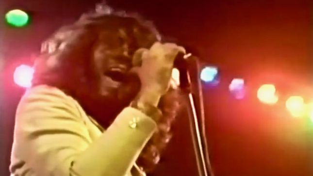 DEEP PURPLE Vocalist's IAN GILLAN BAND Performs "Woman From Tokyo" Live In 1977; Rare Video