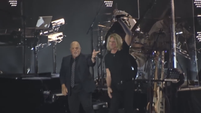 DEF LEPPARD Frontman JOE ELLIOTT Performs "Pour Some Sugar On Me" With BILLY JOEL And Band In Boston; Video Available