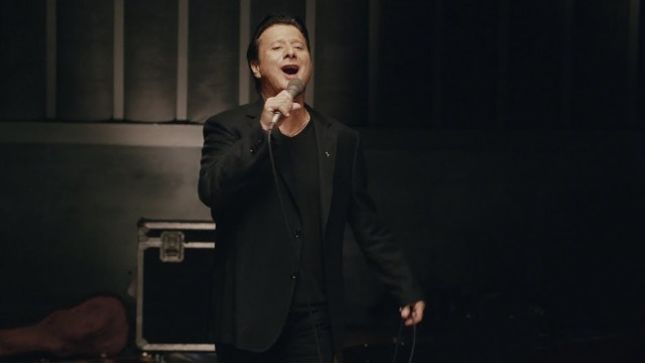 Former JOURNEY Frontman STEVE PERRY Releases Official Video For New Single "No Erasin'"