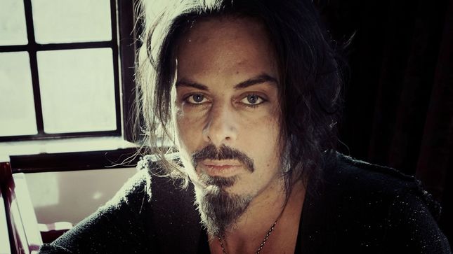 RICHIE KOTZEN Talks Playing Guitar, Making Music - "BILLY SHEEHAN Is The Perfect Example Of A Disciplined Musician" 