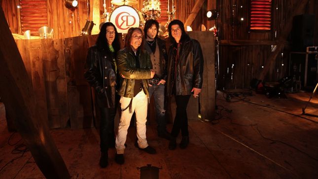 Jake E. Lee's RED DRAGON CARTEL Premiers Official Lyric Video For New Song "Crooked Man"