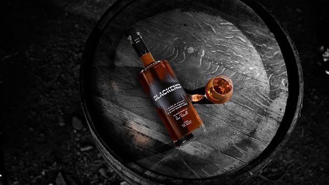 METALLICA Partners With Master Distiller DAVE PICKERELL To Introduce Blackened American Whiskey; Available In Select US Cities This Week