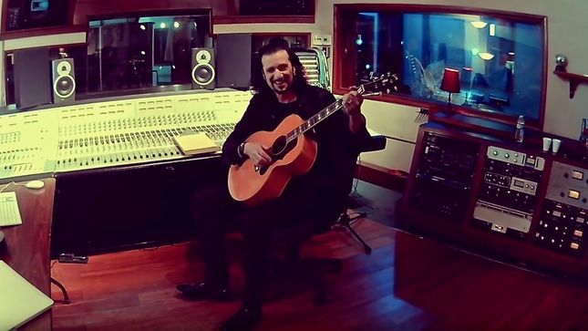 BRUCE KULICK And THOMAS ZWIJSEN Perform Acoustic Rendition Of KISS Classic "Forever"; Video