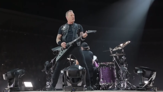 METALLICA Performs “Atlas, Rise!” Live In Sioux Falls, Video