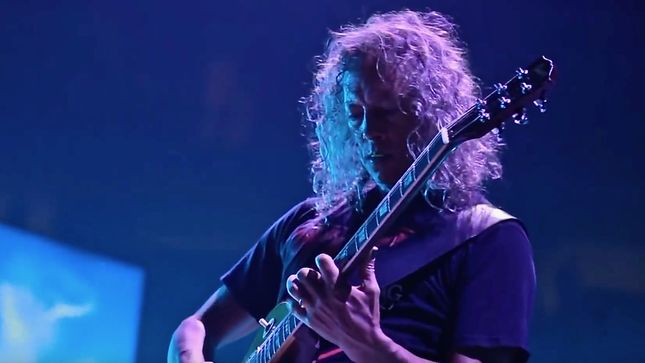 METALLICA Guitarist KIRK HAMMETT Ponders Possible Solo Album - "It’ll Be Something So Weird And Far-Ranging In Styles, But Cohesive At The Same Time"