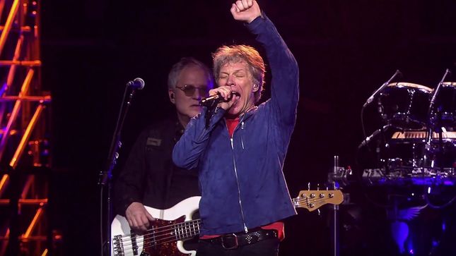 BON JOVI Performs "Lay Your Hands On Me" In Philadelphia; Official Live Video Streaming