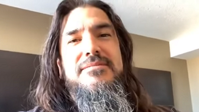 MACHINE HEAD Frontman ROBB FLYNN - "Back In The Early '90s, I Earned A Living By Dealing Drugs; Speed In Particular"