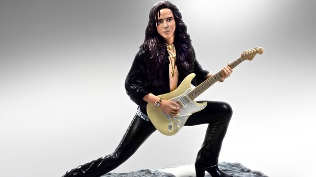 YNGWIE MALMSTEEN - KnuckleBonz Rock Iconz Statue Available For Pre-Order