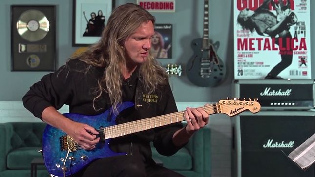 WHITESNAKE Guitarist JOEL HOEKSTRA Offers Lesson In Understanding Suspended Seconds And Fourths; Video