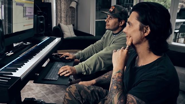 AVENGED SEVENFOLD Launch Breakdown Video Series; Members Discuss Writing / Recording "The Stage"