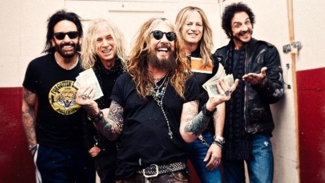 THE DEAD DAISIES Guitarist DOUG ALDRICH Talks Upcoming Tour - "We're Probably Going To Be Doing Some Acoustic Performances Within The Set, Just To Mix It Up"
