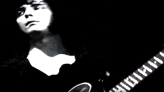 DEEP PURPLE Performs "Hush" In First Promotional Film From 1968; Rare Video Streaming