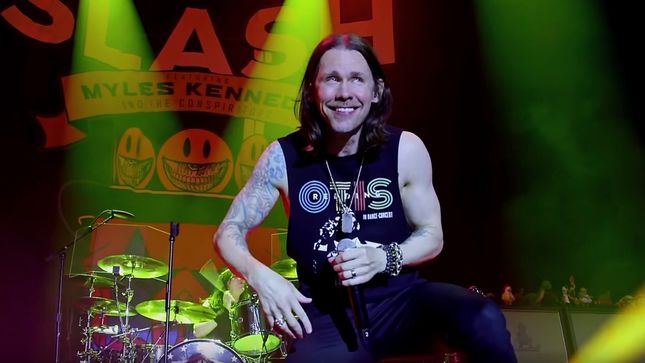  SLASH Featuring MYLES KENNEDY AND THE CONSPIRATORS Debut Official Music Video For "Mind Your Manners"
